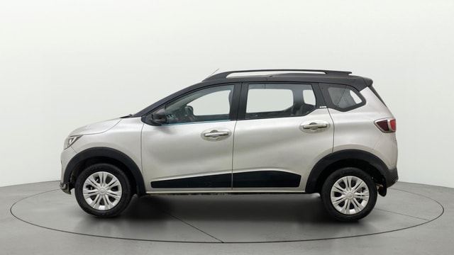 View Renault Triber Image 5 Used Renault Triber Image 5