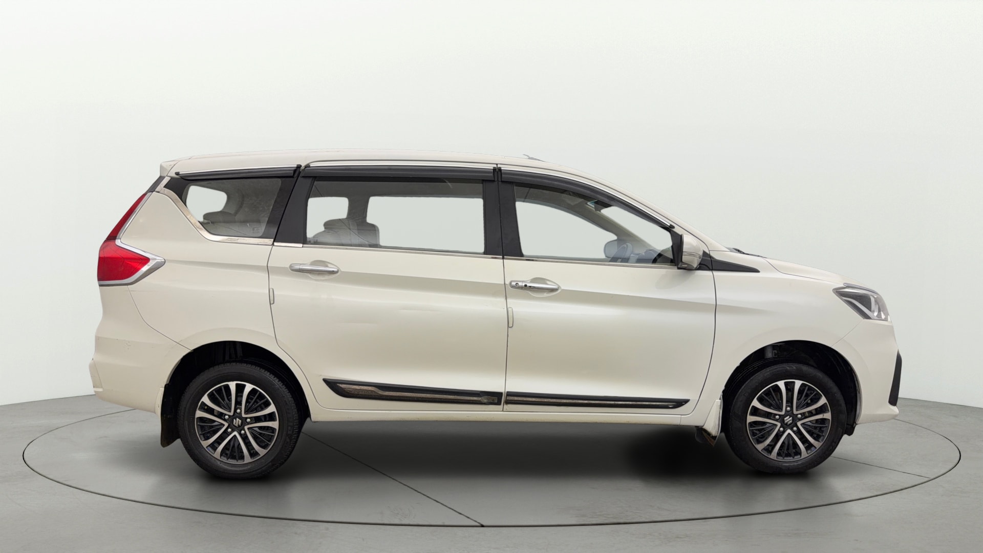View 2022 Maruti Suzuki 1000 Base Variant Image 8 Used 2022 Maruti Suzuki 1000 Base Variant Image 8