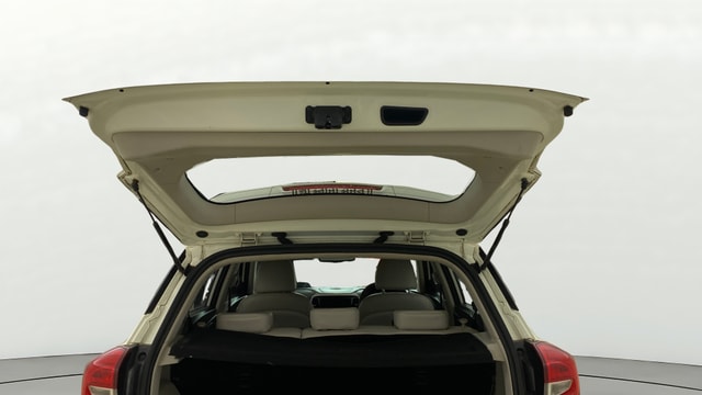 View Mahindra XUV300 Image 16 Used Mahindra XUV300 Image 16