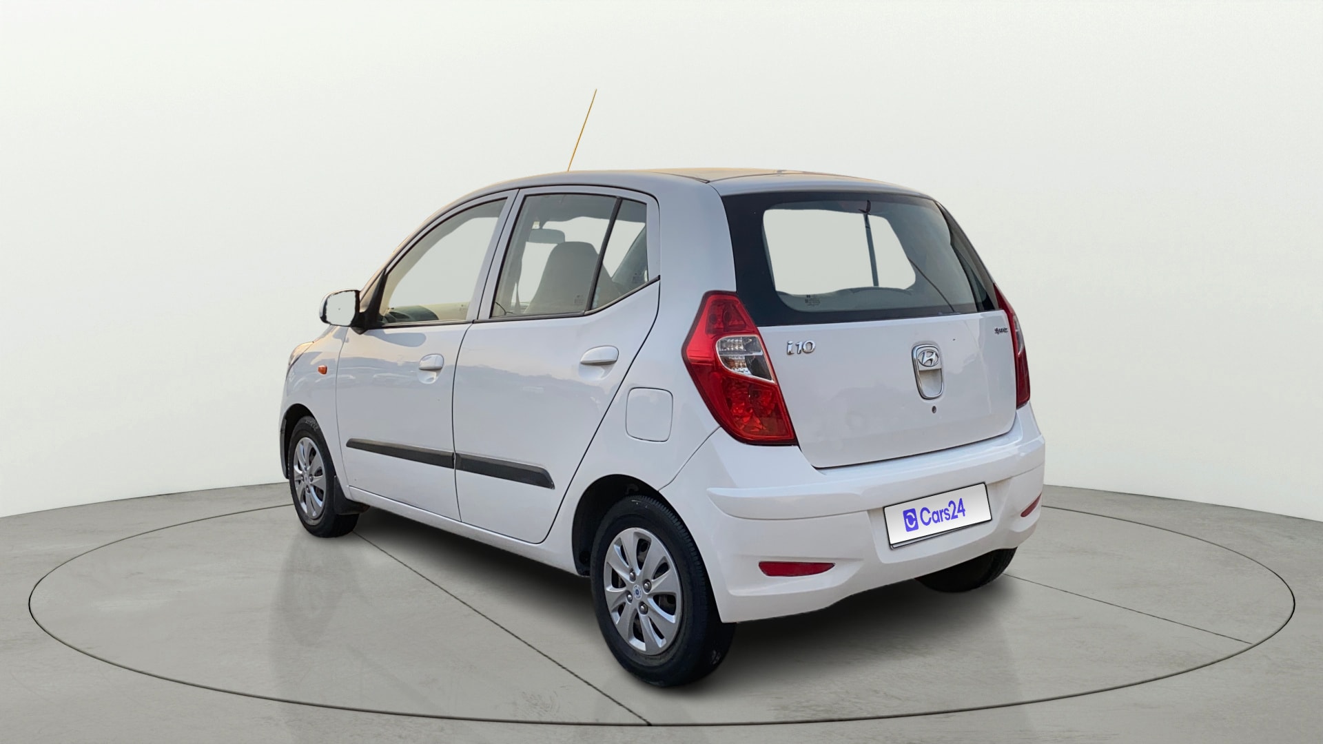 View 2014 Hyundai i10 1.2 Asta MT Image 2 Used 2014 Hyundai i10 1.2 Asta MT Image 2