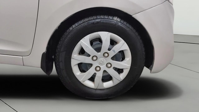 View Hyundai EON Image 39 Used Hyundai EON Image 39