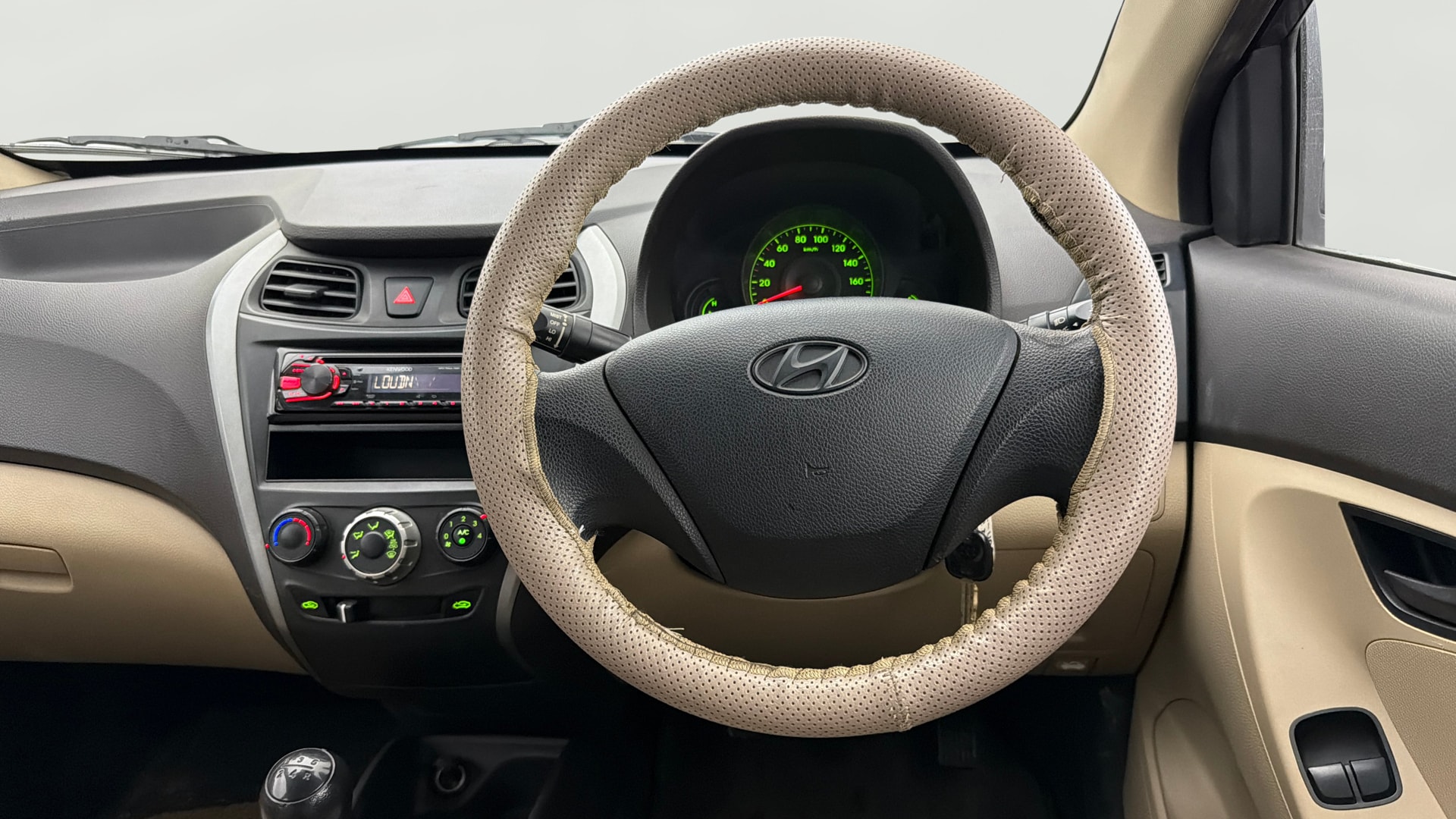 Used 2015 Hyundai EON Used 2015 Hyundai EON