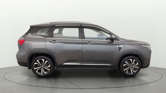 View MG Hector Plus Image 29 Used MG Hector Plus Image 29