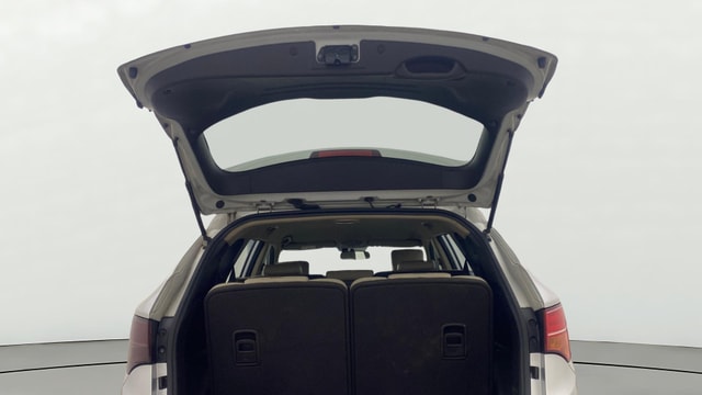 View Hyundai Santa Fe Image 33 Used Hyundai Santa Fe Image 33