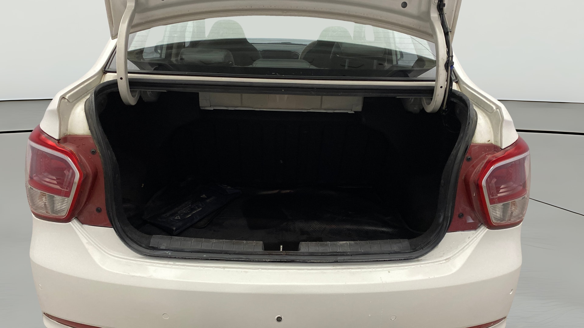 Used 2015 Hyundai Xcent Used 2015 Hyundai Xcent