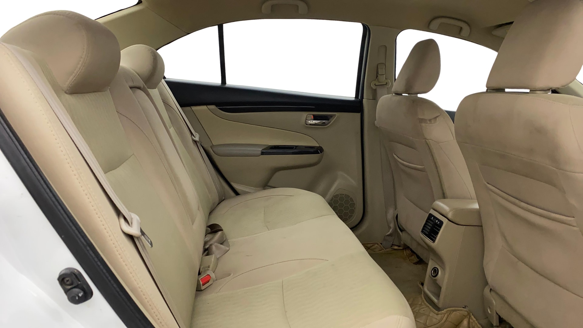View 2018 Maruti Suzuki 1000 Base Variant Image 28 Used 2018 Maruti Suzuki 1000 Base Variant Image 28