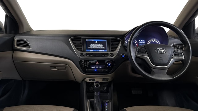 View Hyundai Verna Image 16 Used Hyundai Verna Image 16