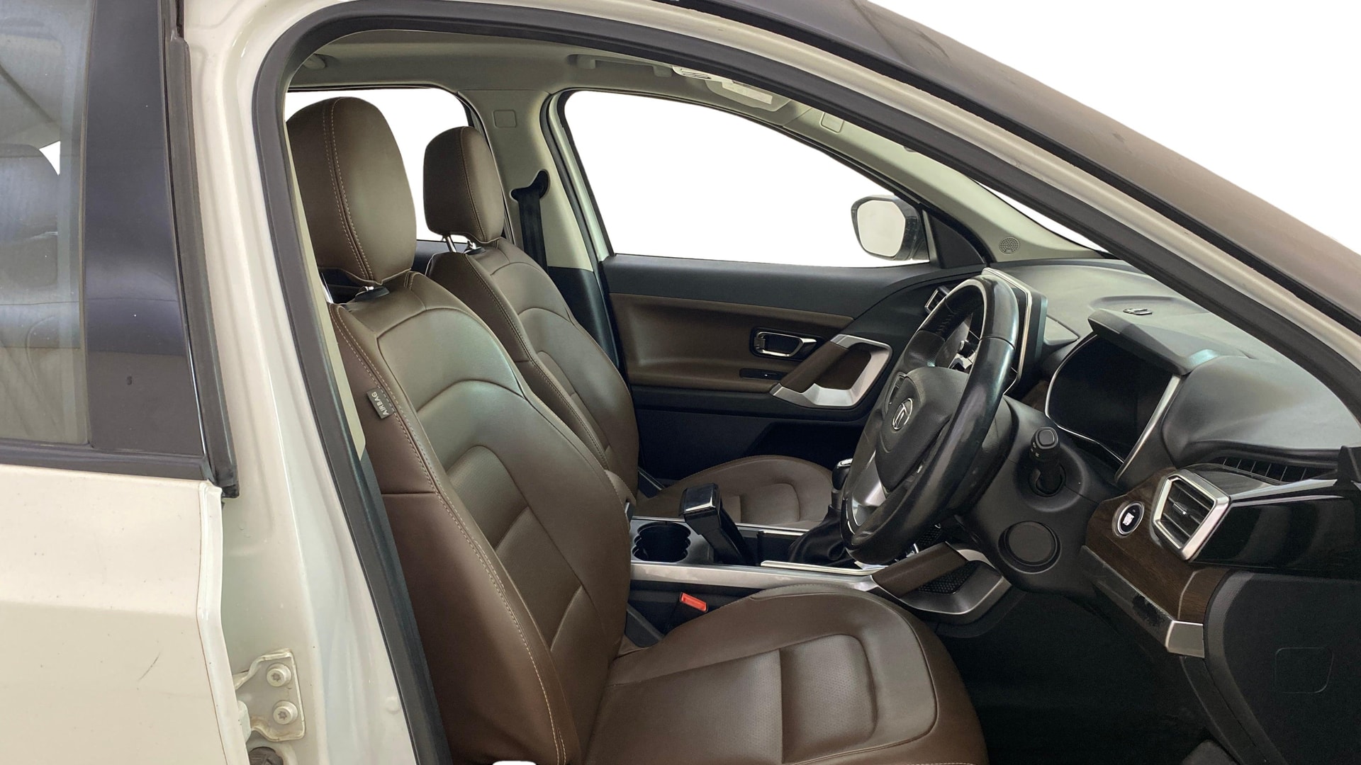 View 2021 Tata Harrier XE Image 27 Used 2021 Tata Harrier XE Image 27