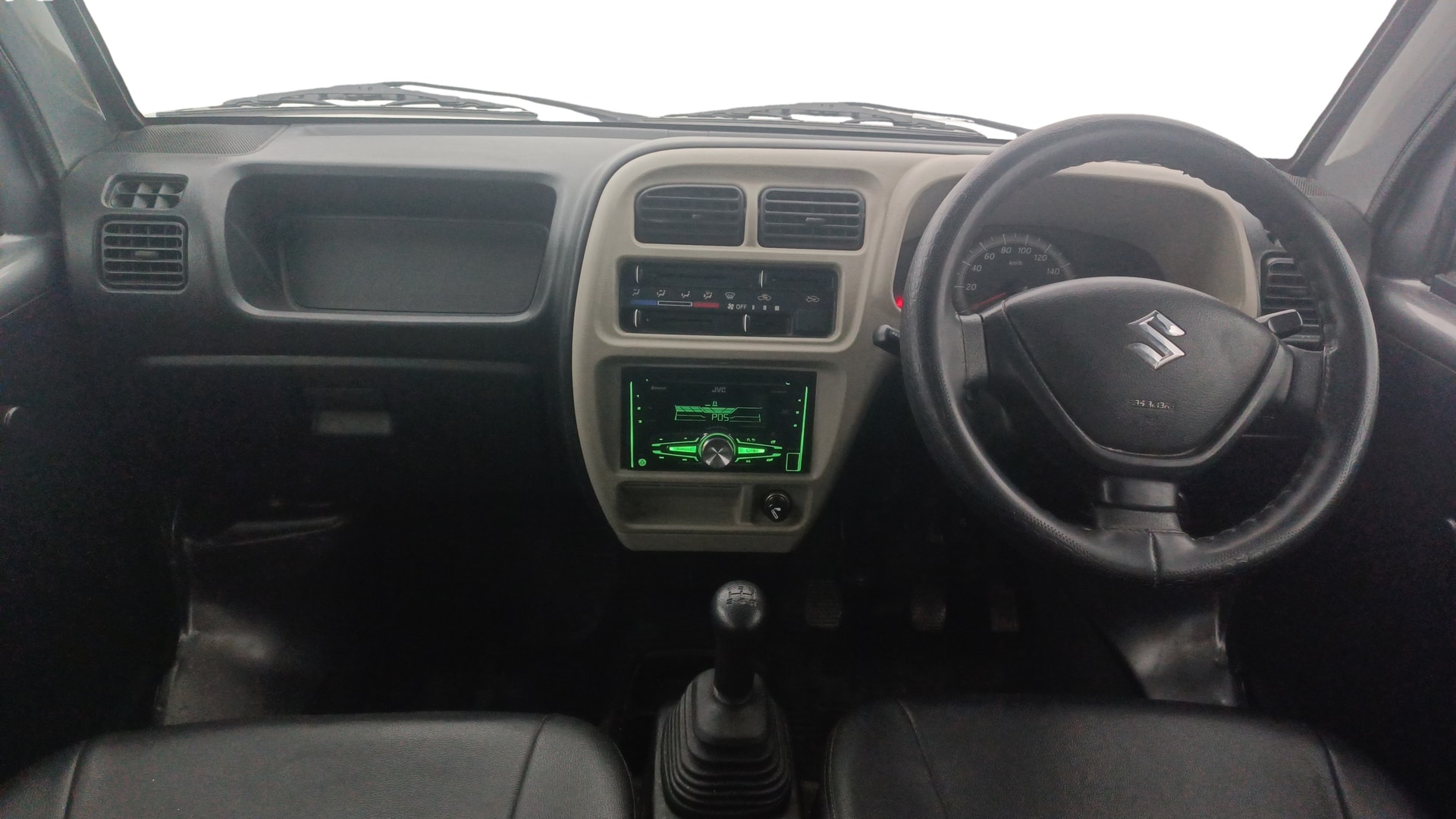 View 2020 Maruti Suzuki 1000 Base Variant Image 16 Used 2020 Maruti Suzuki 1000 Base Variant Image 16