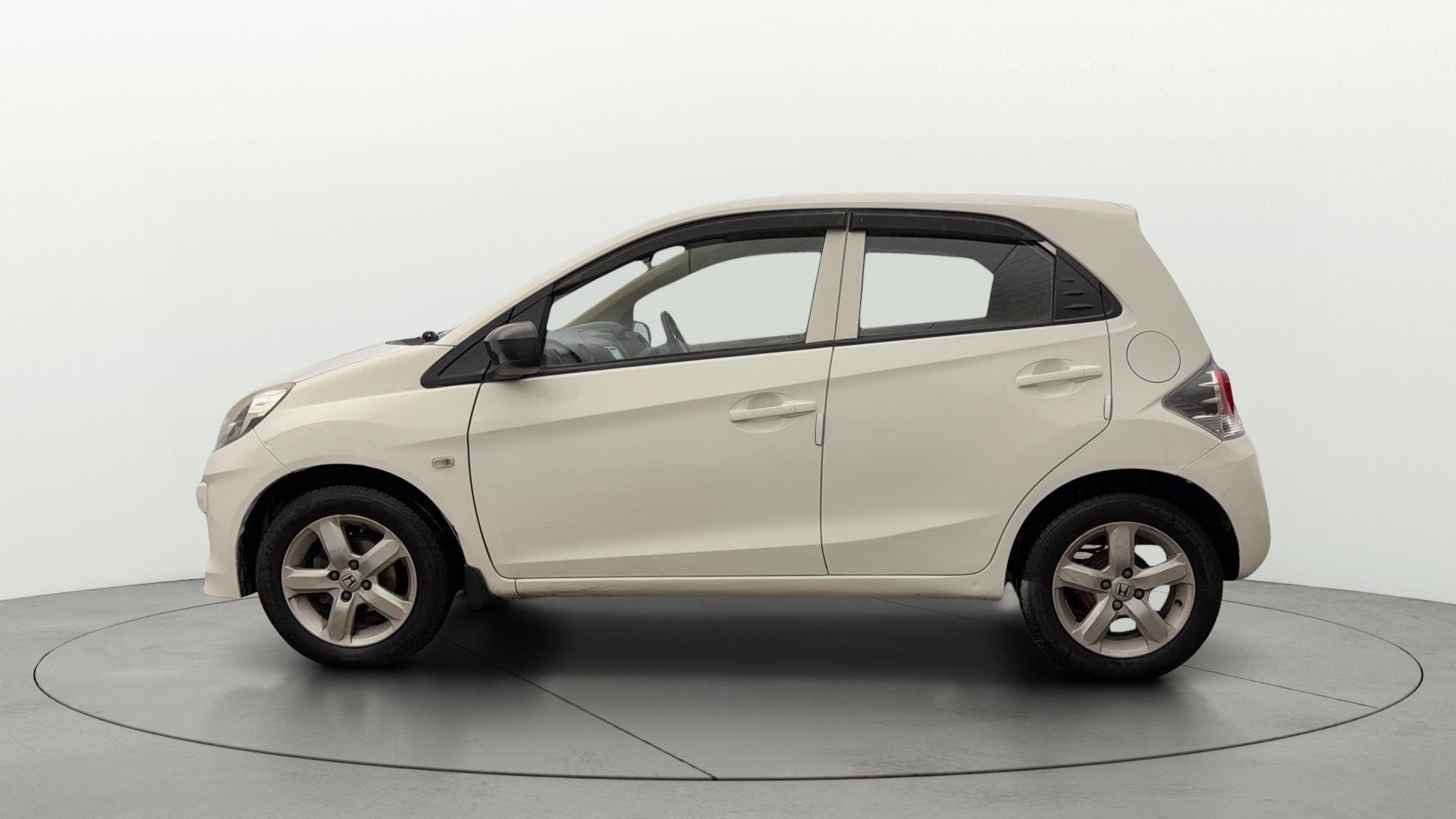 View 2015 Honda Brio E MT Petrol Image 5 Used 2015 Honda Brio E MT Petrol Image 5