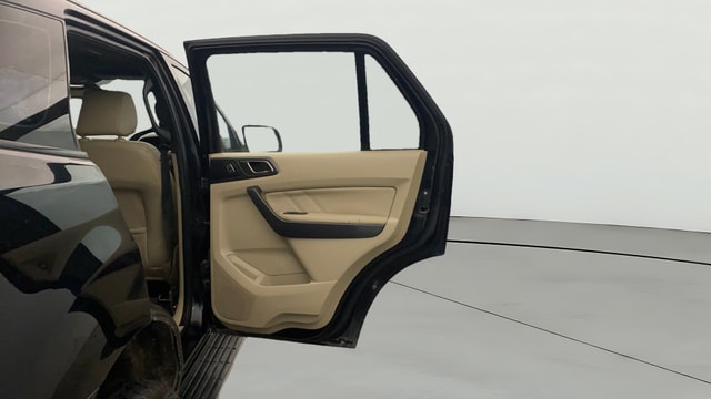 View Ford Endeavour Image 6 Used Ford Endeavour Image 6