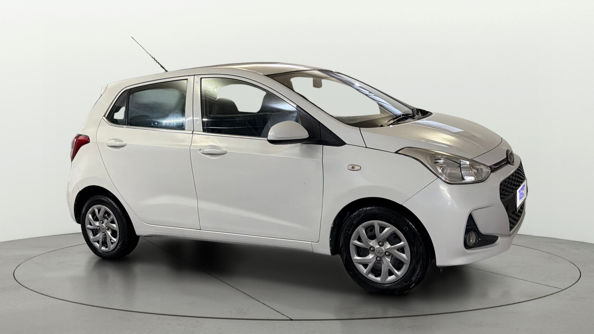 Used 2018 Hyundai Grand i10 Used 2018 Hyundai Grand i10