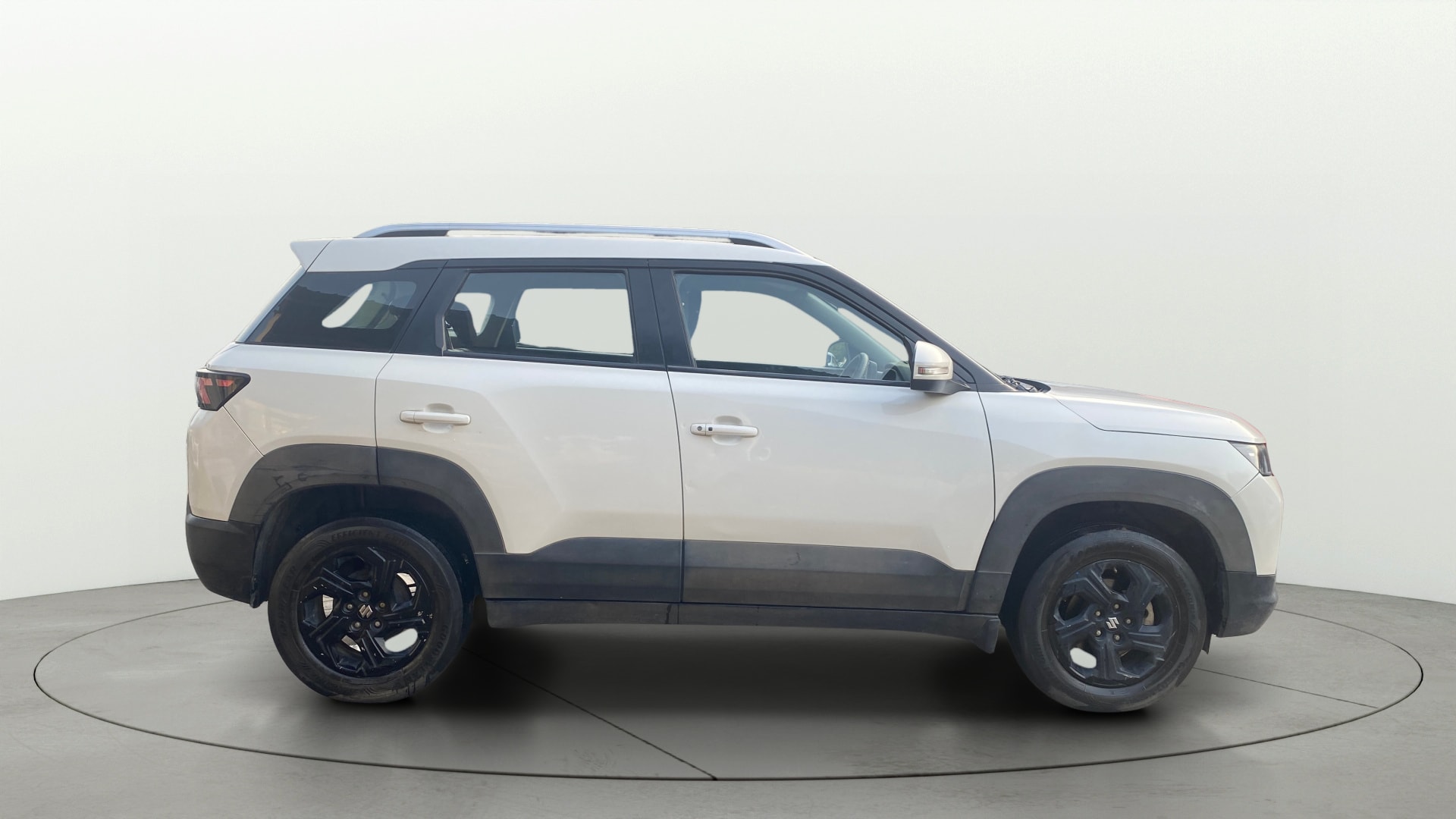 View 2022 Maruti Suzuki 1000 Base Variant Image 9 Used 2022 Maruti Suzuki 1000 Base Variant Image 9