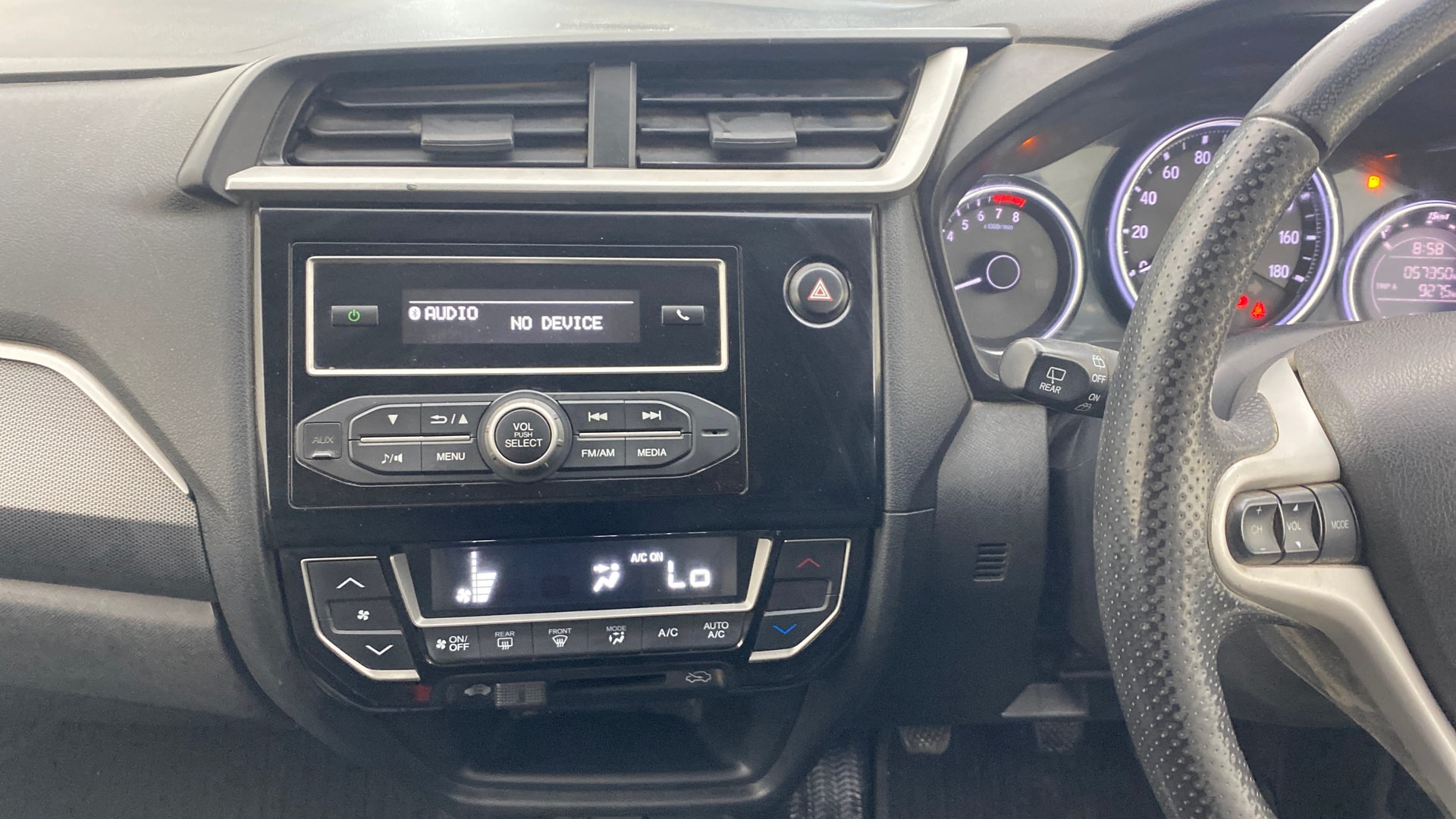 View 2016 Honda BR-V E Diesel Image 32 Used 2016 Honda BR-V E Diesel Image 32