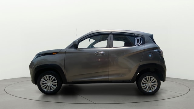 View Mahindra KUV100 Image 5 Used Mahindra KUV100 Image 5