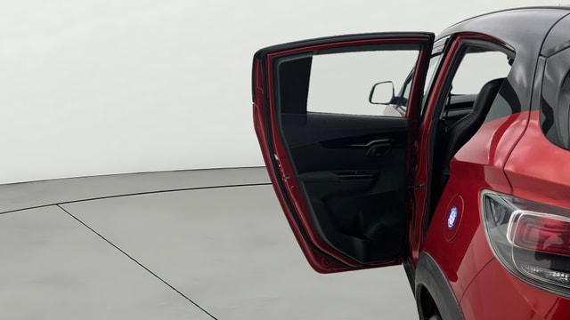 View Mahindra KUV100 Image 14 Used Mahindra KUV100 Image 14