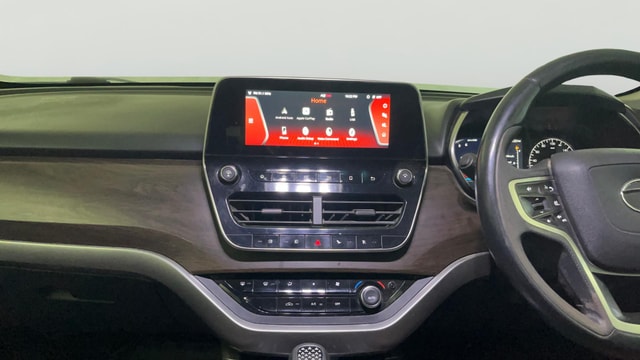 View Tata Harrier Image 18 Used Tata Harrier Image 18