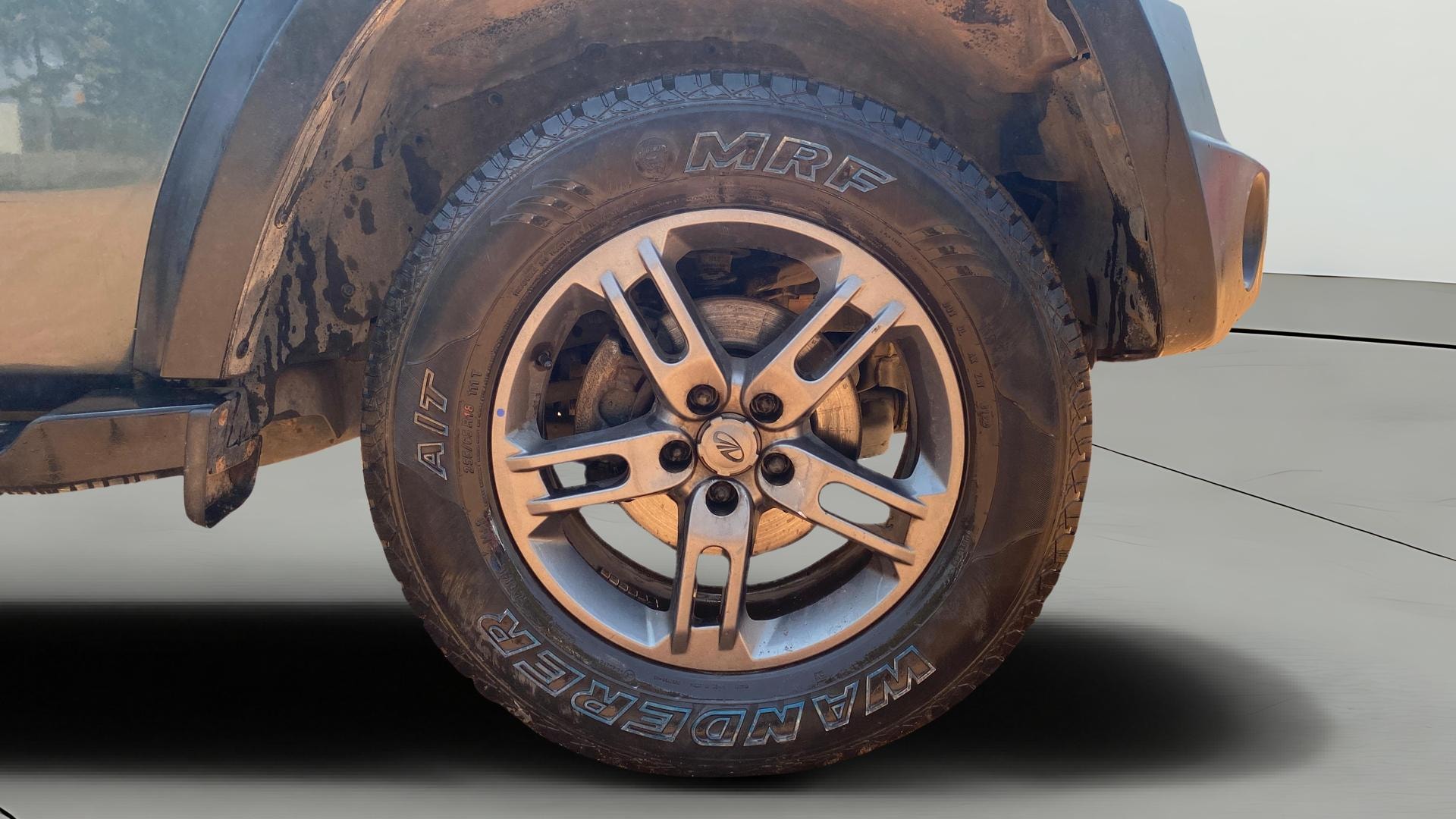 View 2022 Mahindra Thar AX Standard Manual Soft Top 6 Seater Image 39 Used 2022 Mahindra Thar AX Standard Manual Soft Top 6 Seater Image 39
