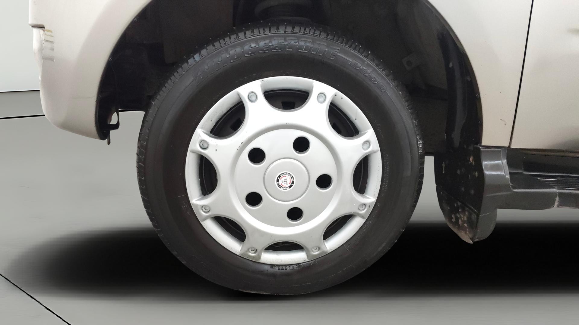 View 2014 Mahindra Quanto C6 Image 28 Used 2014 Mahindra Quanto C6 Image 28