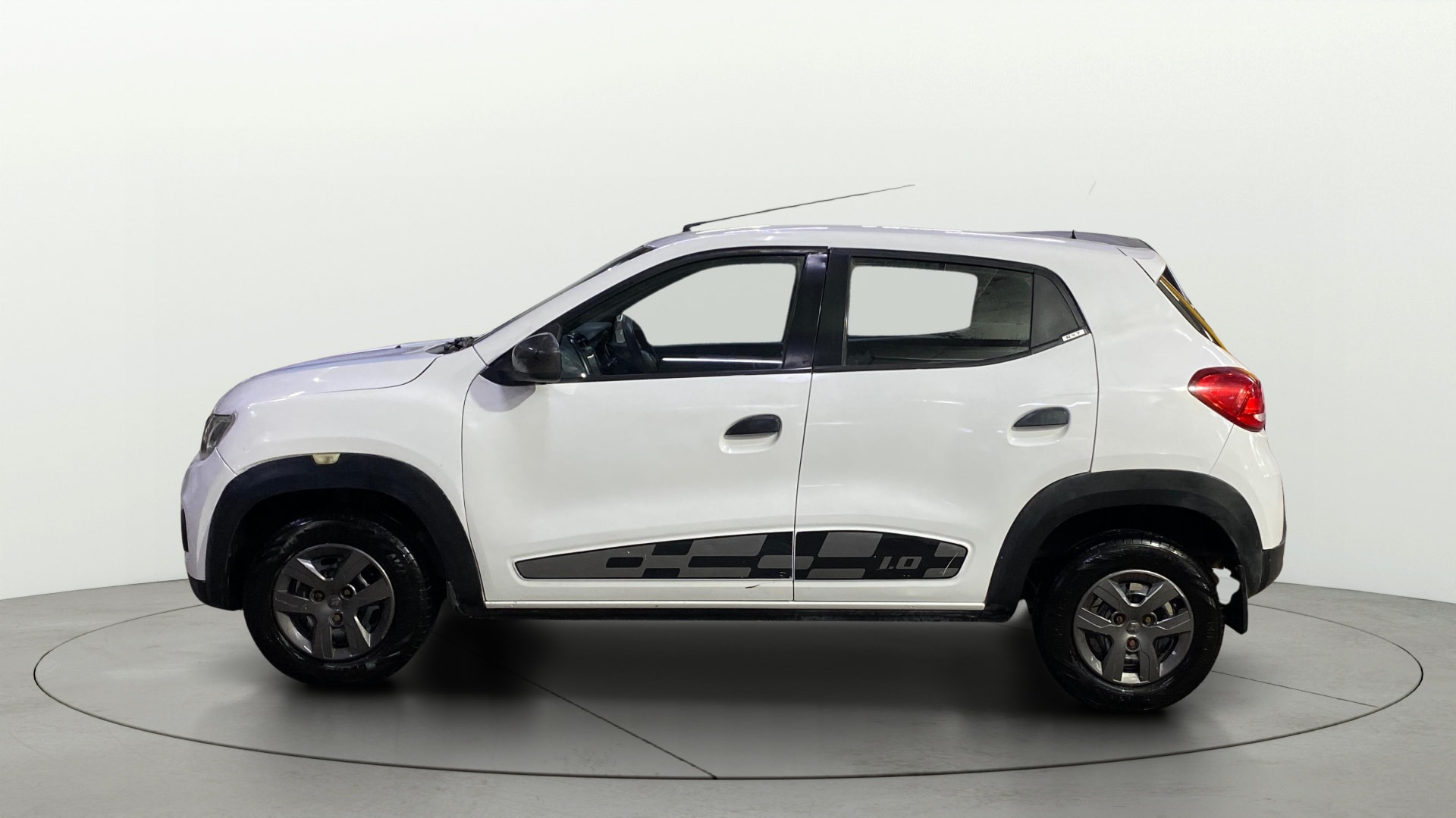 View 2016 Renault Kwid RXT 1.0 Image 24 Used 2016 Renault Kwid RXT 1.0 Image 24