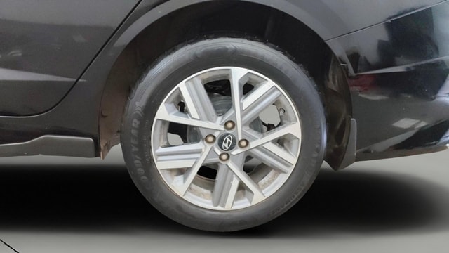 View Hyundai Verna Image 12 Used Hyundai Verna Image 12