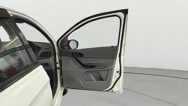 View Tata Tigor Image 44 Used Tata Tigor Image 44