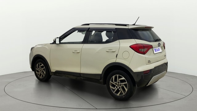 View Mahindra XUV300 Image 2 Used Mahindra XUV300 Image 2