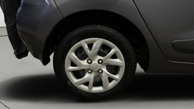 View Hyundai Grand i10 Image 24 Used Hyundai Grand i10 Image 24