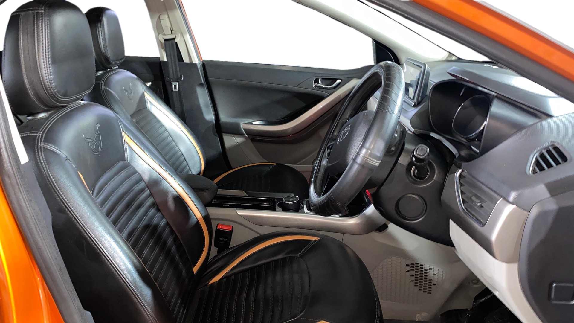 View 2019 Tata Nexon Revotron XE Image 26 Used 2019 Tata Nexon Revotron XE Image 26