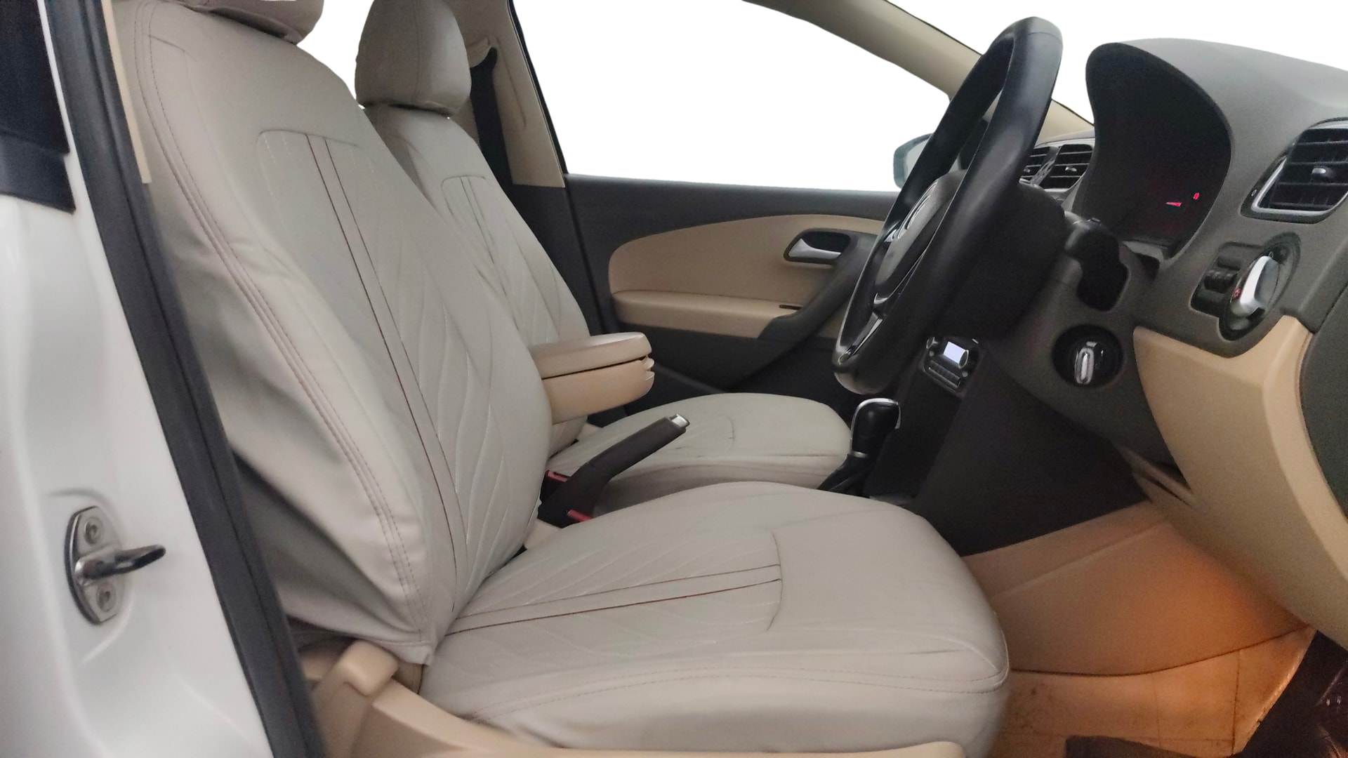 View 2019 Volkswagen Vento 1.2 L TSI Comfortline Petrol AT Image 25 Used 2019 Volkswagen Vento 1.2 L TSI Comfortline Petrol AT Image 25