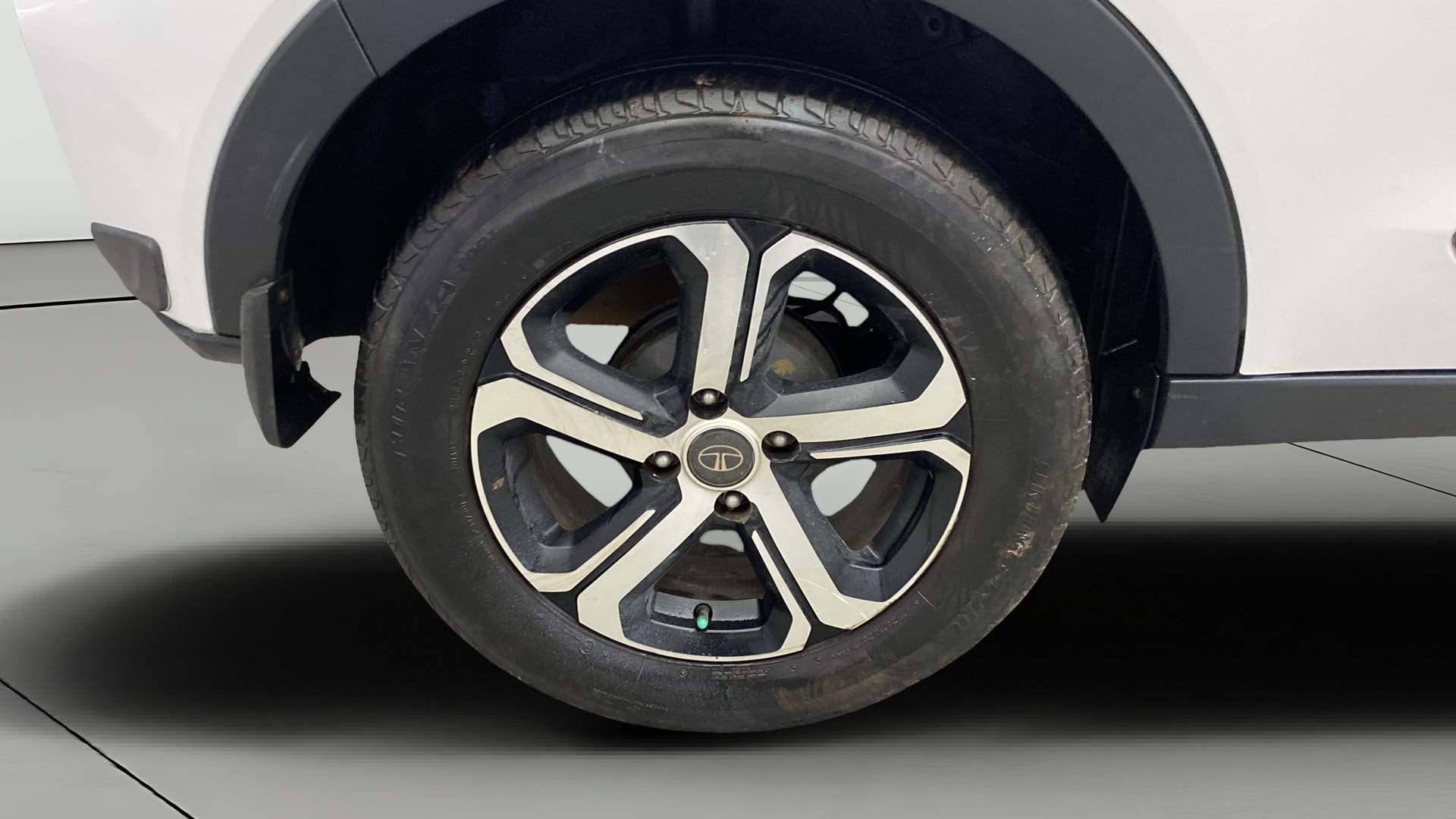 View 2022 Tata Nexon Revotron XE Image 34 Used 2022 Tata Nexon Revotron XE Image 34