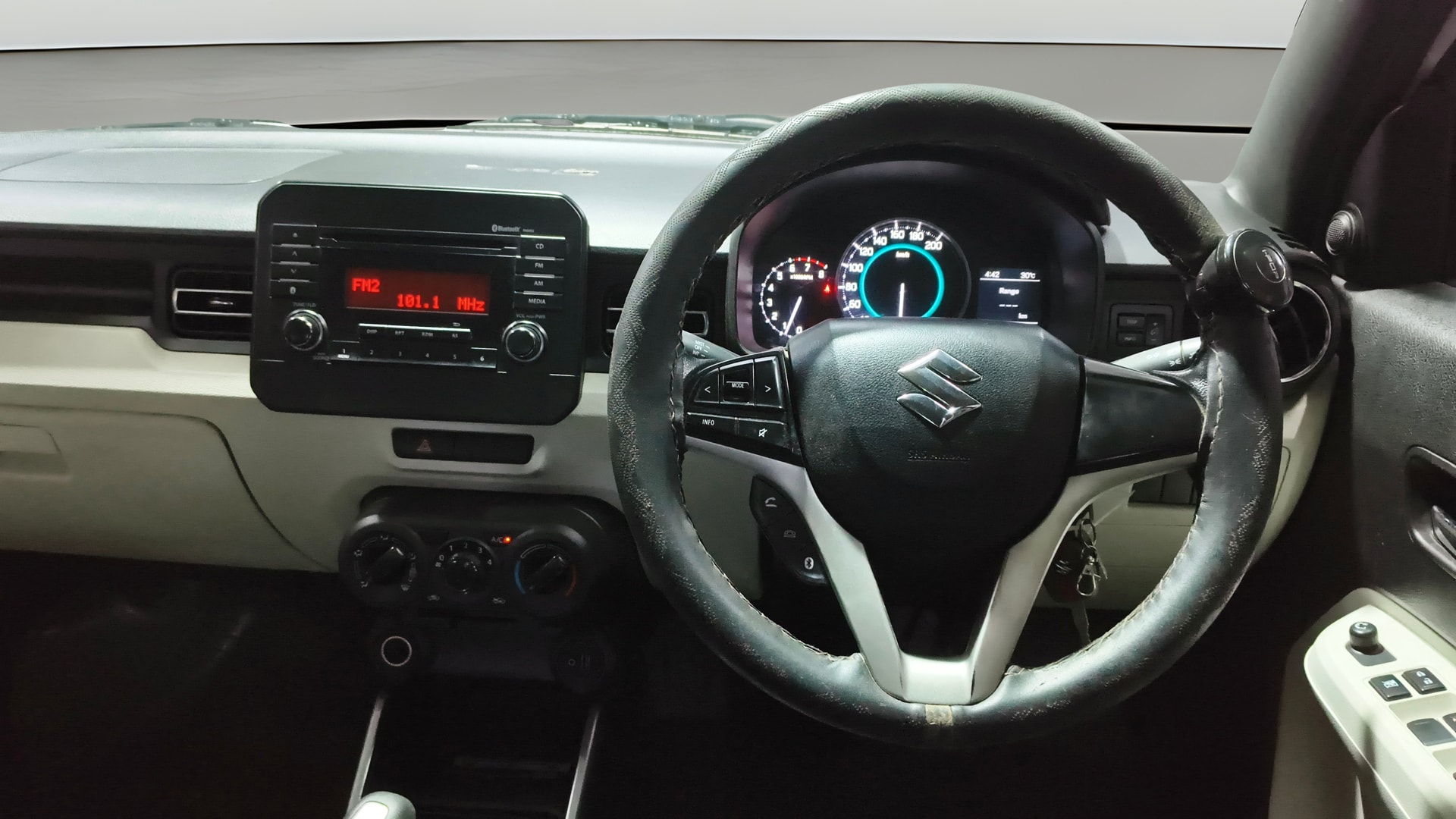View 2021 Maruti Suzuki 1000 Base Variant Image 20 Used 2021 Maruti Suzuki 1000 Base Variant Image 20