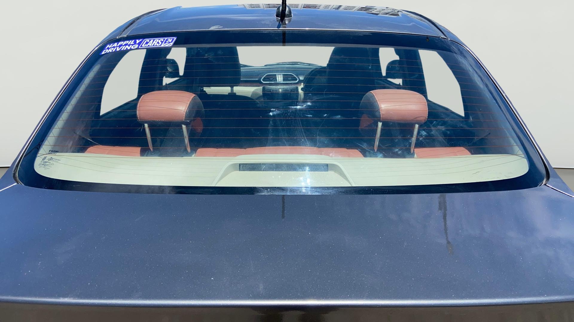 View 2018 Maruti Suzuki 1000 Base Variant Image 4 Used 2018 Maruti Suzuki 1000 Base Variant Image 4
