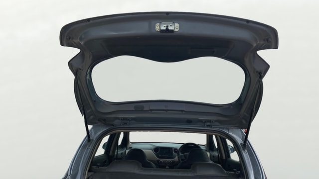 View Hyundai Grand i10 Image 33 Used Hyundai Grand i10 Image 33