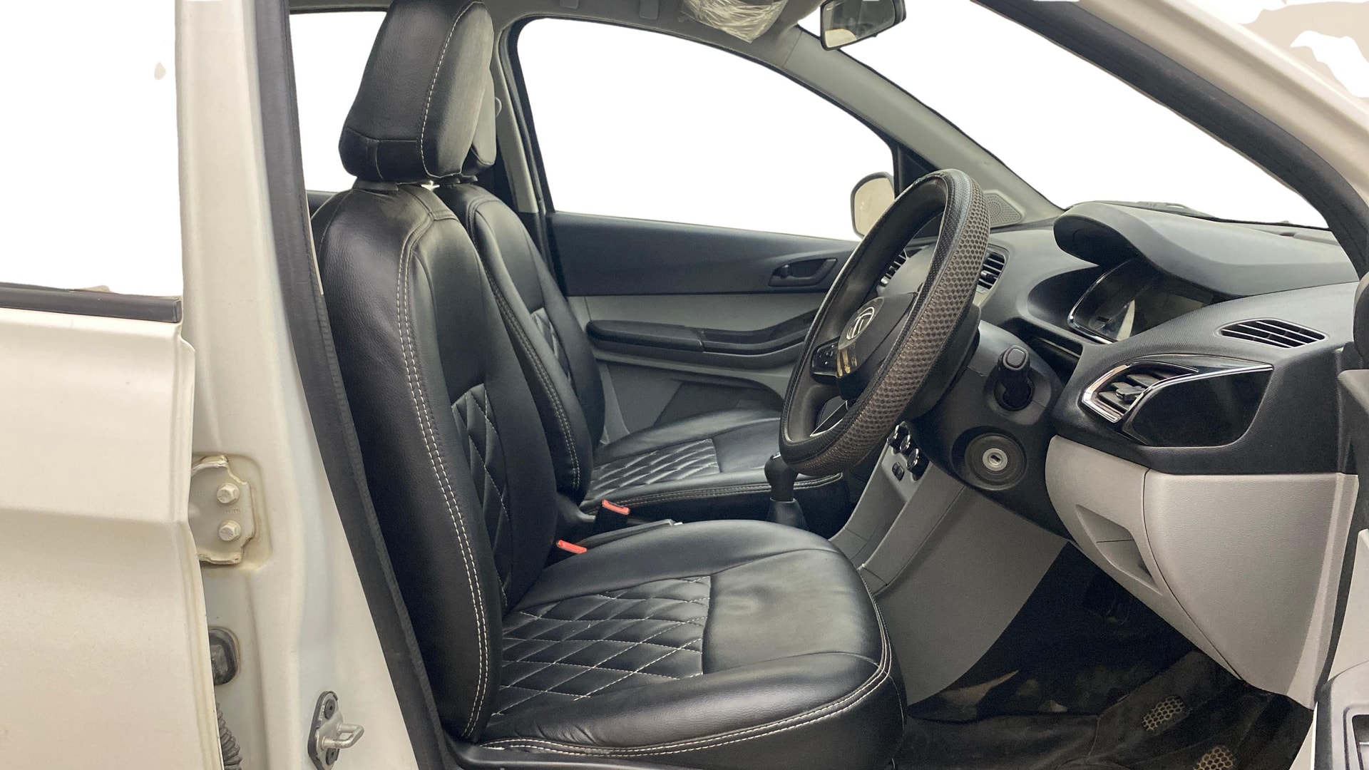Used 2022 Tata Tiago Used 2022 Tata Tiago