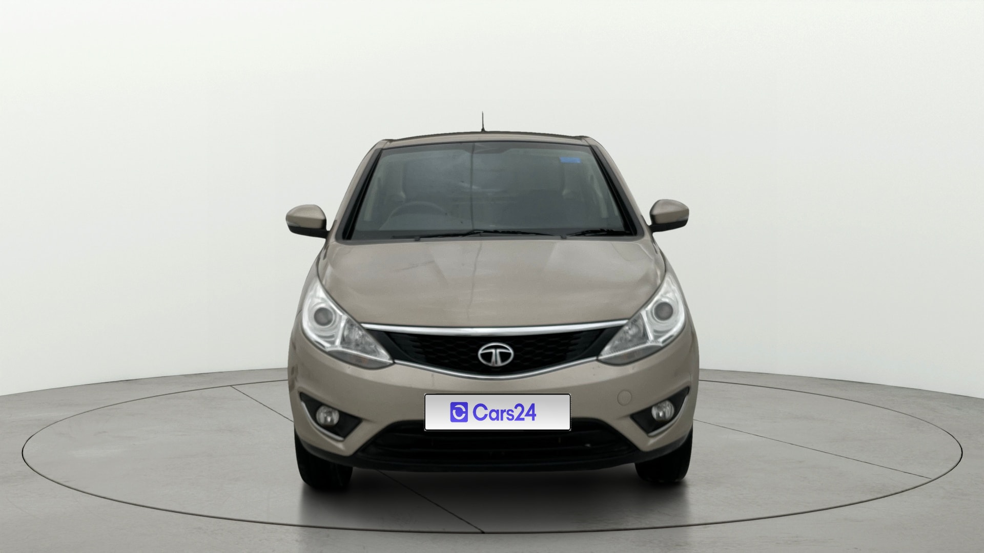View 2015 Tata Zest XM Petrol Image 1 Used 2015 Tata Zest XM Petrol Image 1