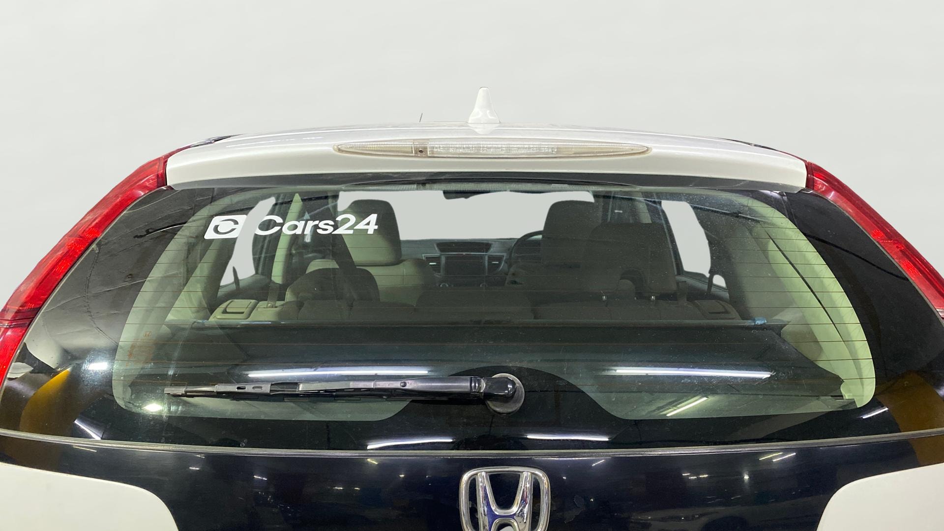 View 2017 Honda CR-V 2.0L AT Petrol Image 5 Used 2017 Honda CR-V 2.0L AT Petrol Image 5