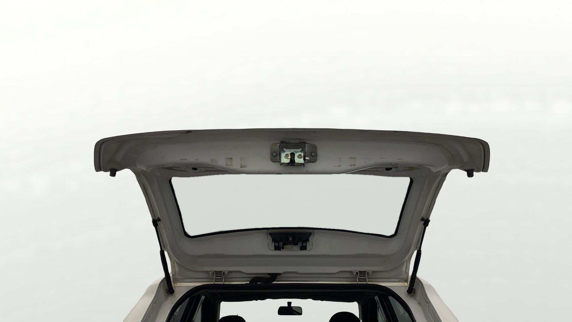 View 2020 Datsun Go T Image 16 Used 2020 Datsun Go T Image 16