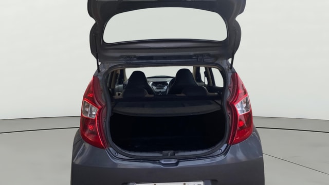 View Hyundai EON Image 37 Used Hyundai EON Image 37
