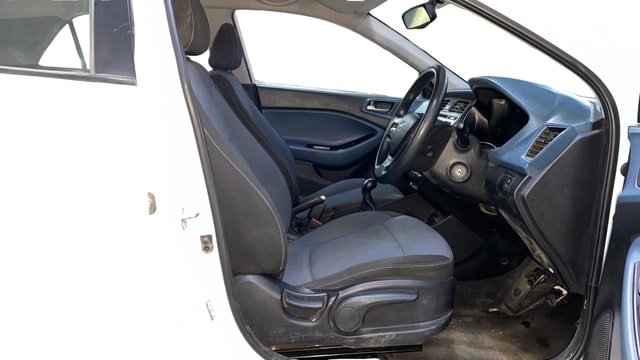 View Hyundai i20 Active Image 26 Used Hyundai i20 Active Image 26