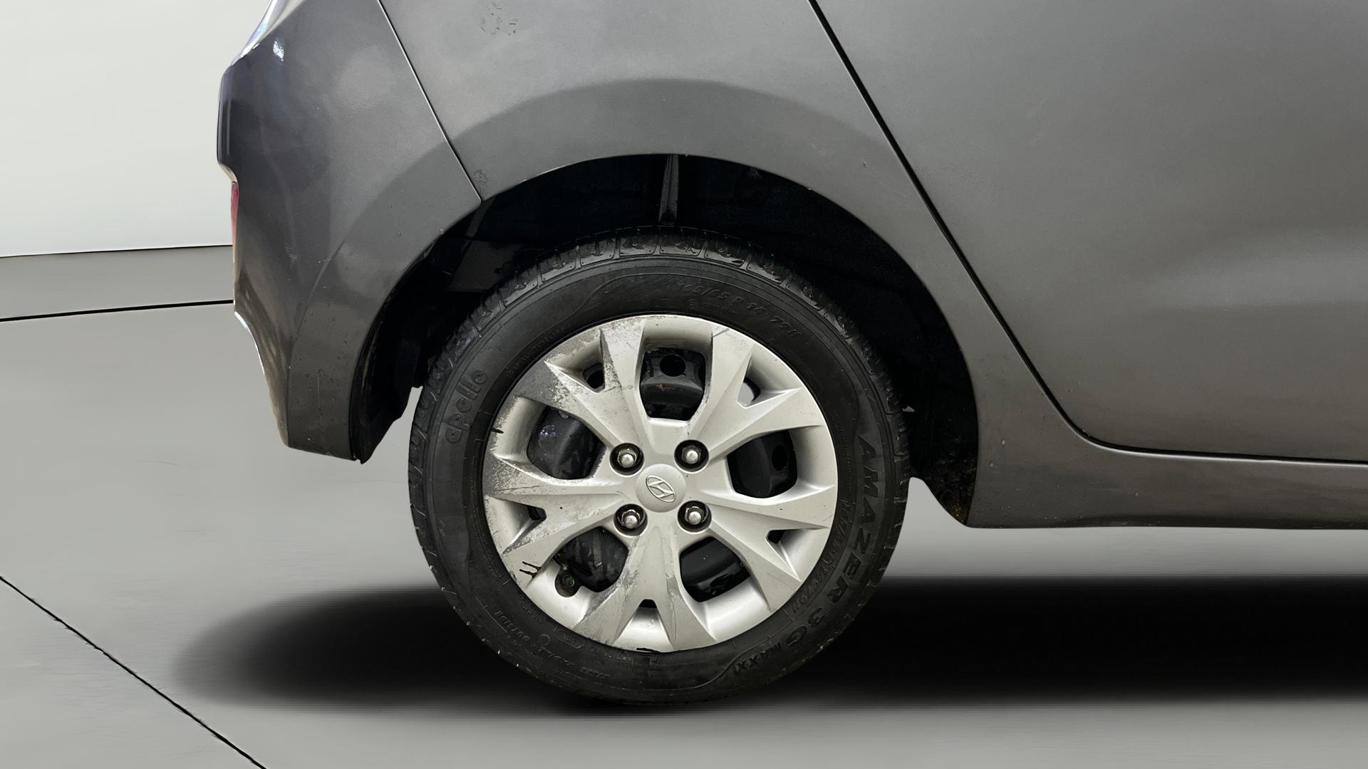View 2015 Hyundai Grand i10 Magna 1.2 Kappa VTVT Image 23 Used 2015 Hyundai Grand i10 Magna 1.2 Kappa VTVT Image 23
