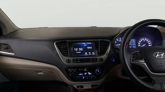 View Hyundai Verna Image 32 Used Hyundai Verna Image 32