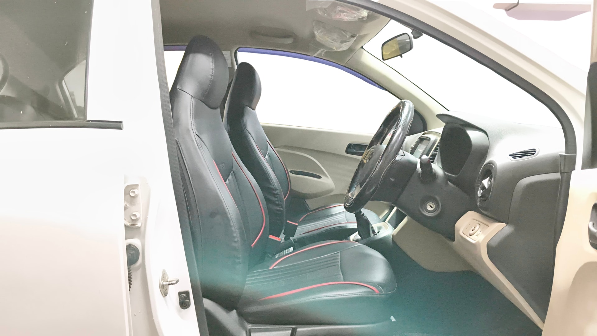 View 2022 Hyundai New Santro D-Lite Petrol Image 26 Used 2022 Hyundai New Santro D-Lite Petrol Image 26