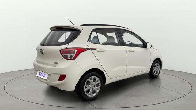 View Hyundai Grand i10 Image 42 Used Hyundai Grand i10 Image 42