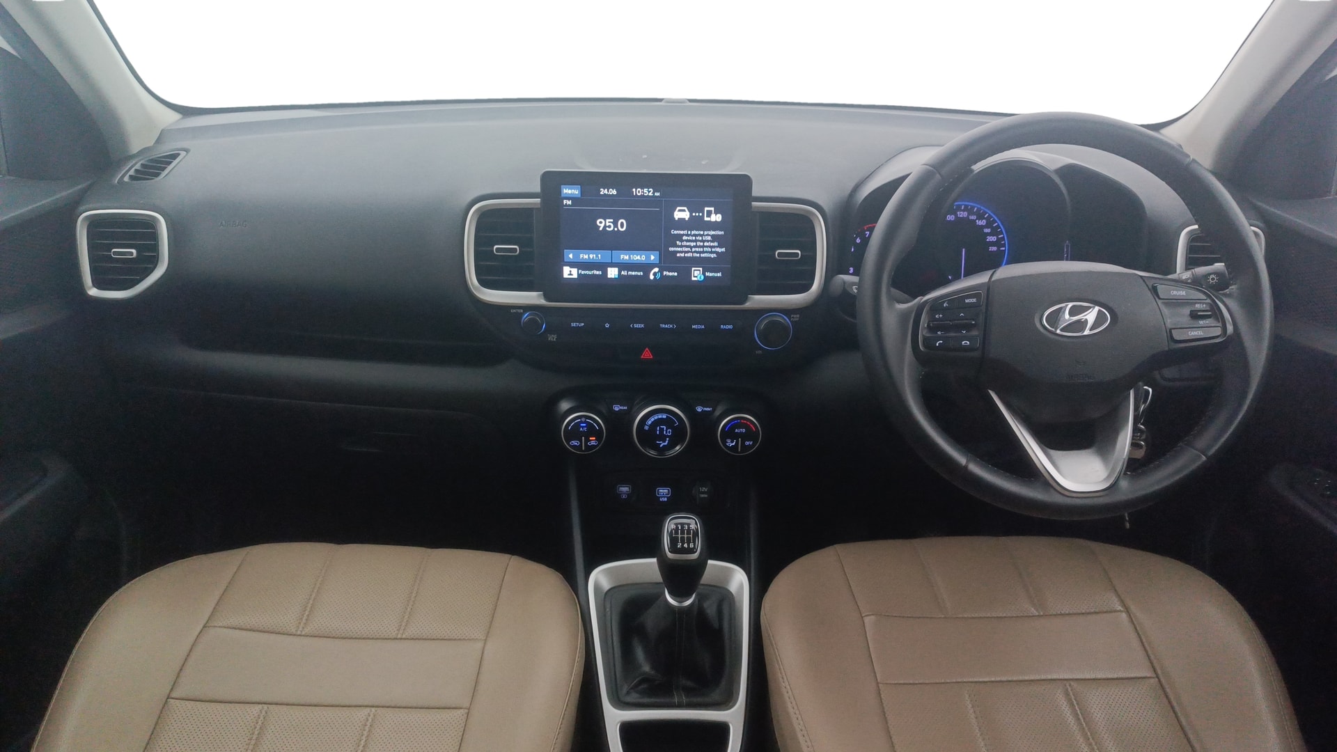 View 2020 Hyundai Venue SX 1.0 Petrol Image 16 Used 2020 Hyundai Venue SX 1.0 Petrol Image 16