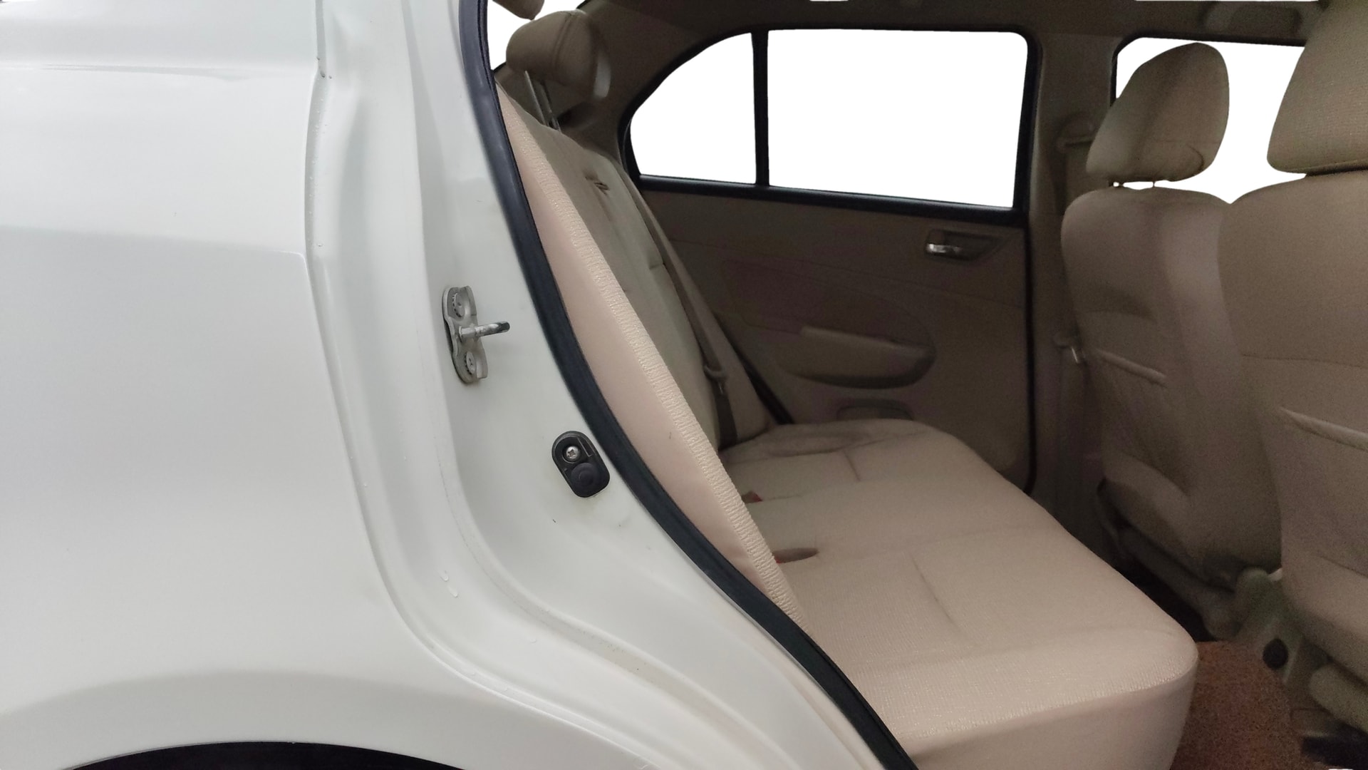 Used 2015 Maruti Suzuki 1000 Used 2015 Maruti Suzuki 1000