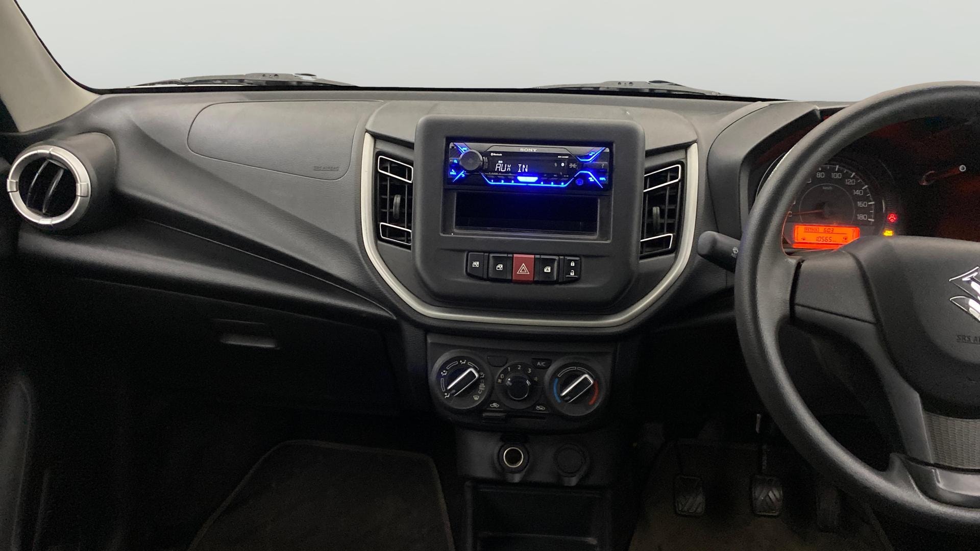 View 2022 Maruti Suzuki 1000 Base Variant Image 17 Used 2022 Maruti Suzuki 1000 Base Variant Image 17