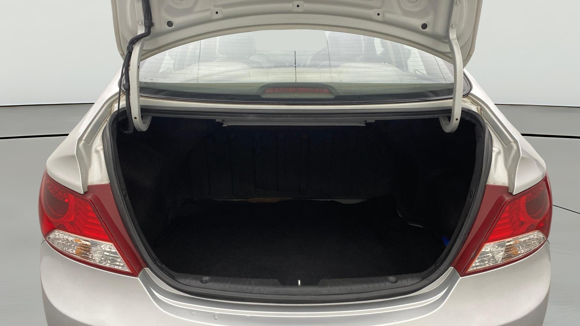 Used 2014 Hyundai Fluidic Verna Used 2014 Hyundai Fluidic Verna
