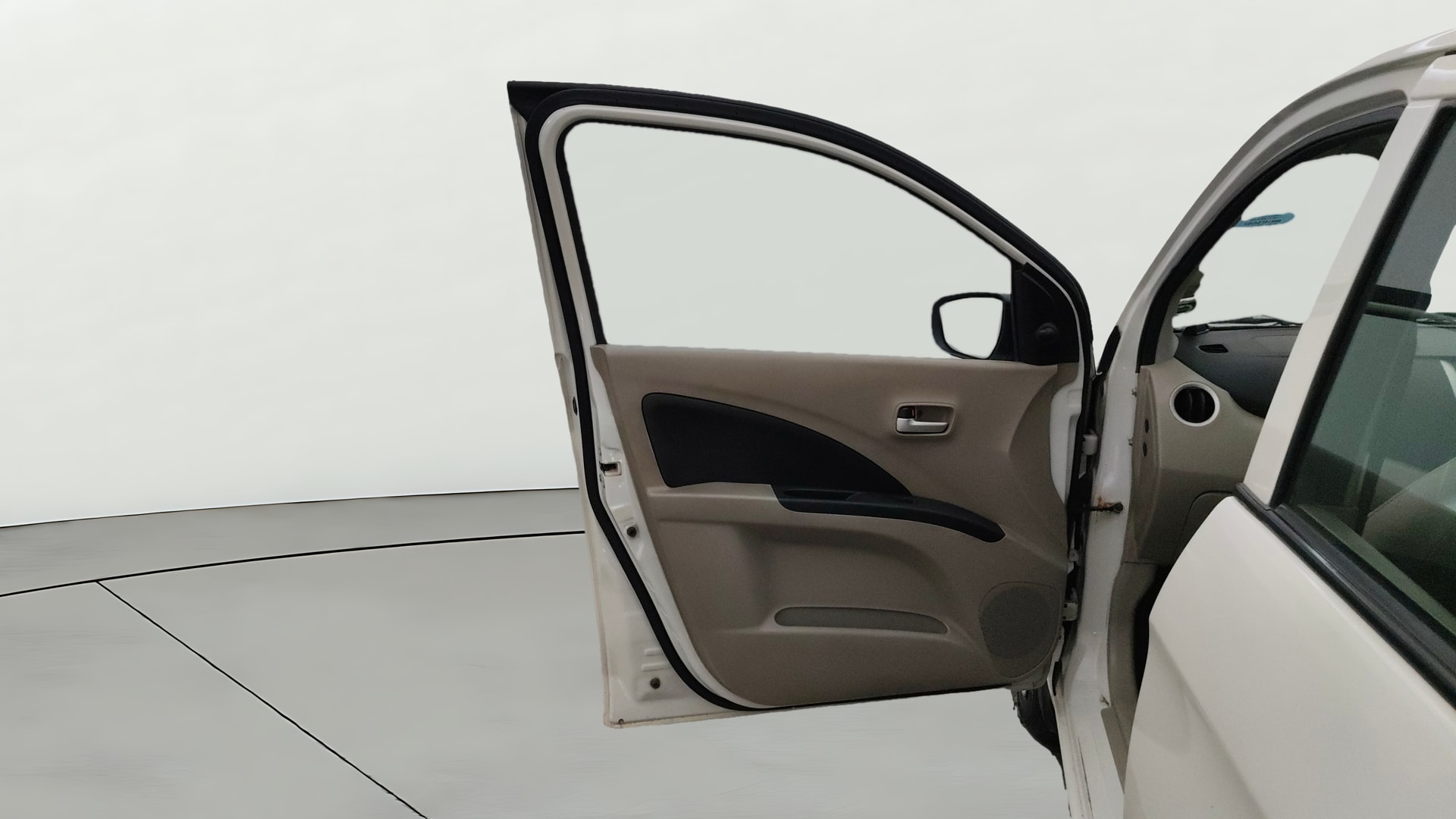 View 2016 Maruti Suzuki 1000 Base Variant Image 30 Used 2016 Maruti Suzuki 1000 Base Variant Image 30