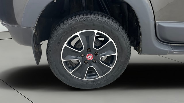View Renault Duster Image 24 Used Renault Duster Image 24